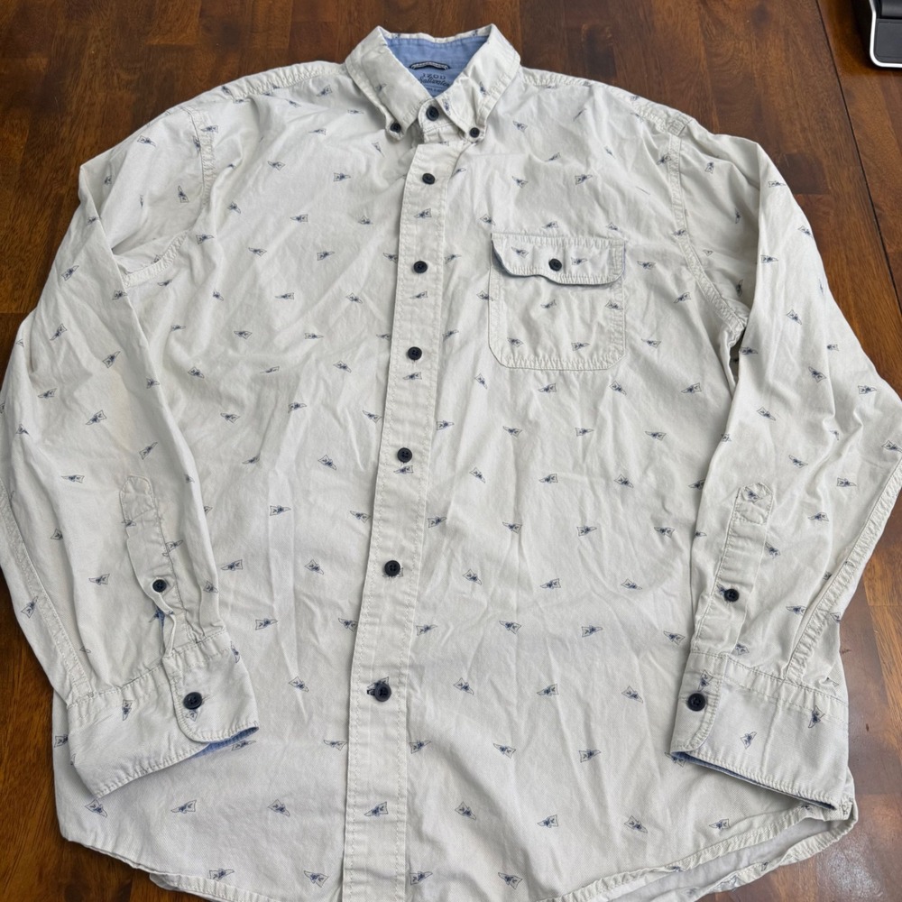 IZOD Saltwater Mens Large Cream Herringbone Pennant Flag Button Down Shirt L - Picture 3 of 9